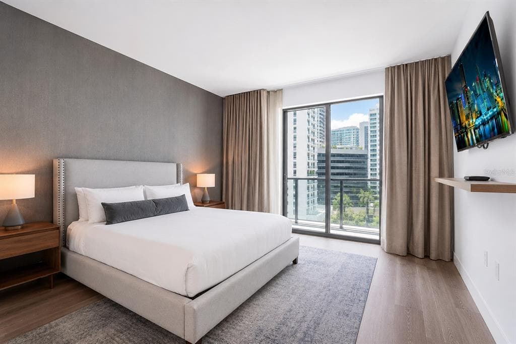 229 SW 9TH STREET # 406, MIAMI, FL 33130