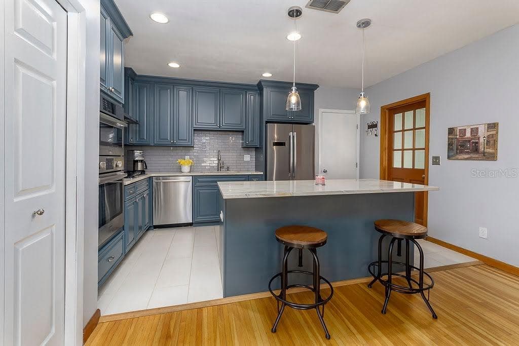 11 S UNIVERSITY CIRCLE, DELAND, FL 32724 — zdjęcie 3