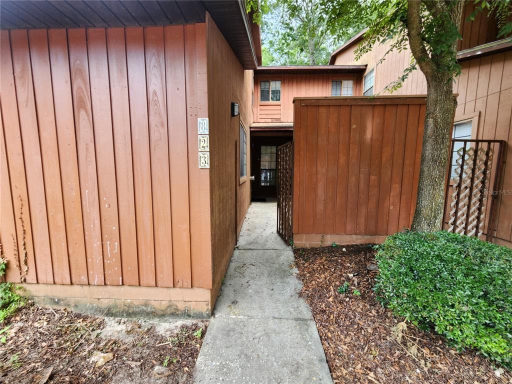 823 SW 58TH TERRACE, GAINESVILLE, FL 32607 — zdjęcie 2