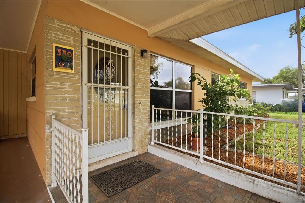 330 CROSBY COURT, SARASOTA, FL 34237 — zdjęcie 3