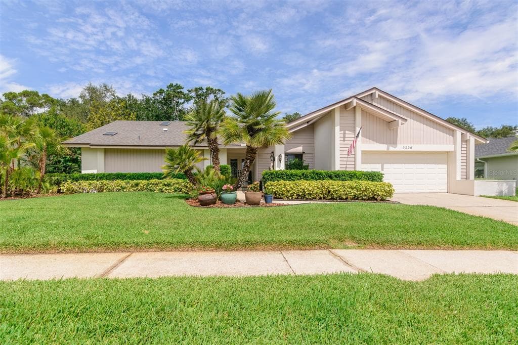 3230 SANDY RIDGE DRIVE, CLEARWATER, FL 33761