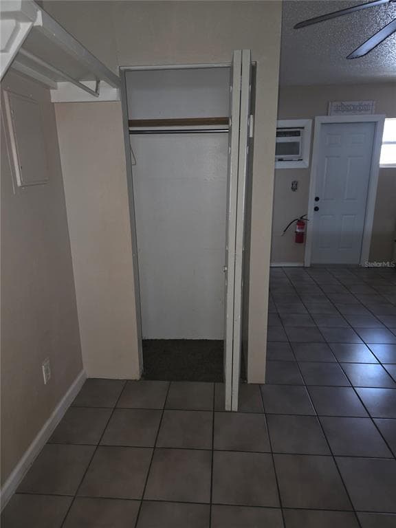 2440 25TH STREET N # Apt 2, ST PETERSBURG, FL 33713 — zdjęcie 4
