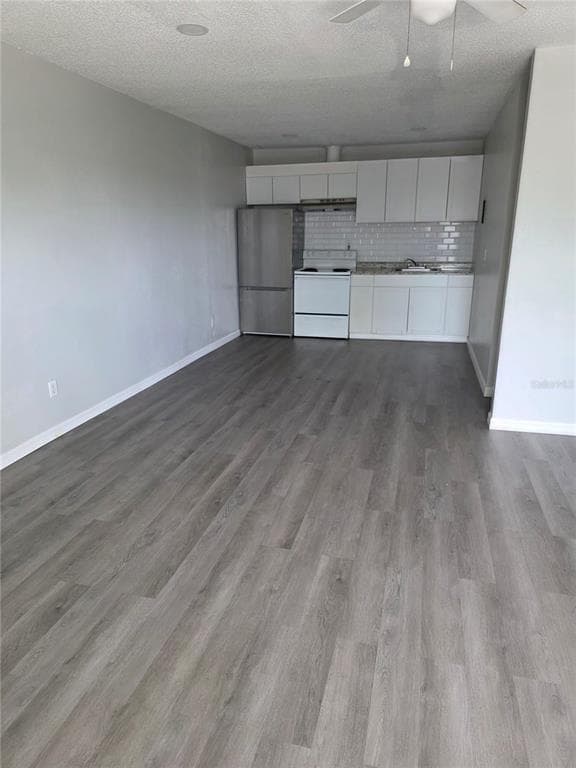 2440 25TH STREET N # Apt 1, ST PETERSBURG, FL 33713 — zdjęcie 3