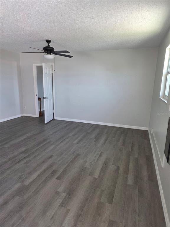 2440 25TH STREET N # Apt C, ST PETERSBURG, FL 33713 — zdjęcie 4