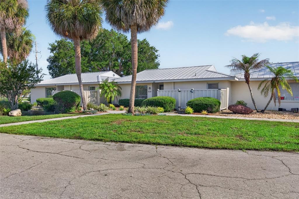 11643 W KING FISHER COURT # 200, CRYSTAL RIVER, FL 34429 — zdjęcie 2