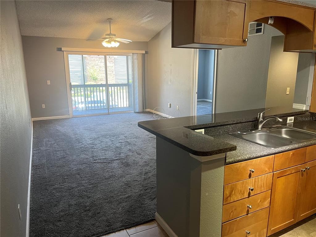 2500 WINDING CREEK BOULEVARD # C205, CLEARWATER, FL 33761 — zdjęcie 2