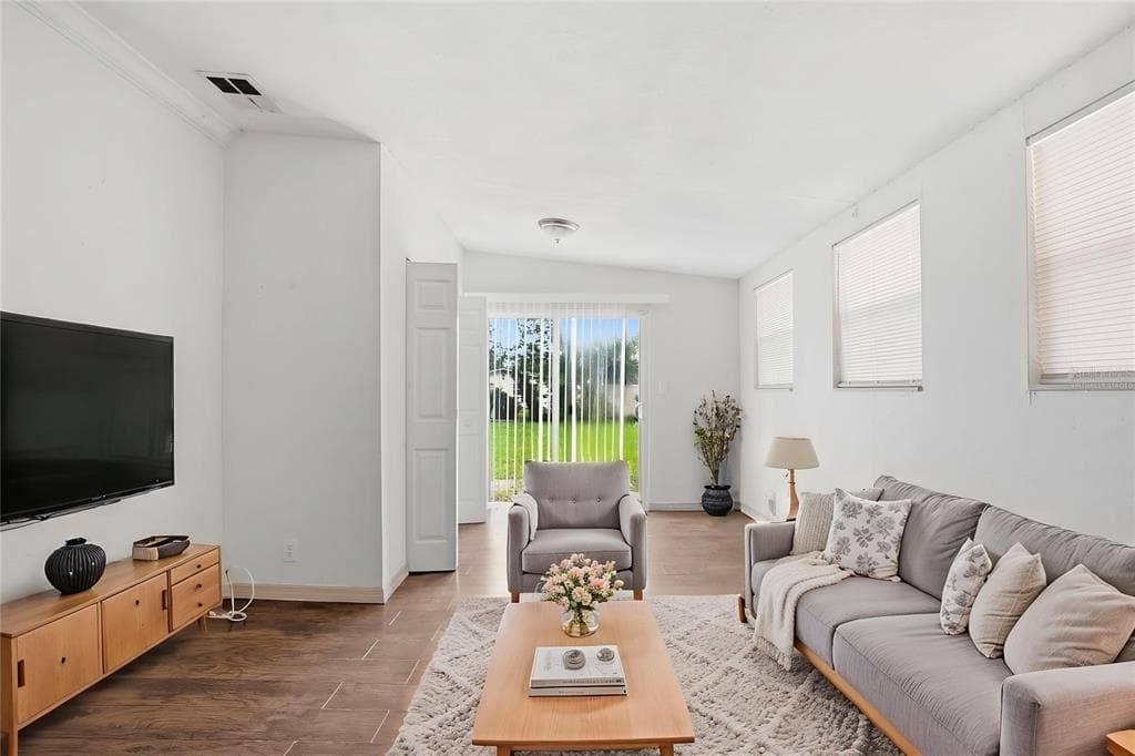 1510 E NAVAJO AVENUE, TAMPA, FL 33612 — zdjęcie 2