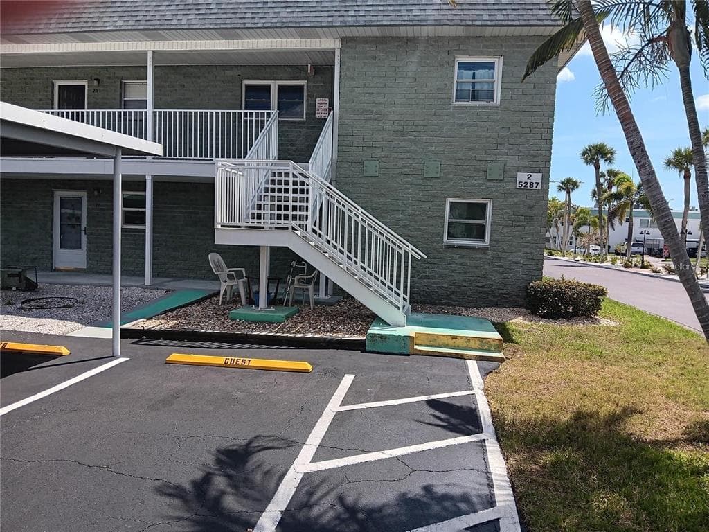 5287 81ST STREET N # 26, ST PETERSBURG, FL 33709