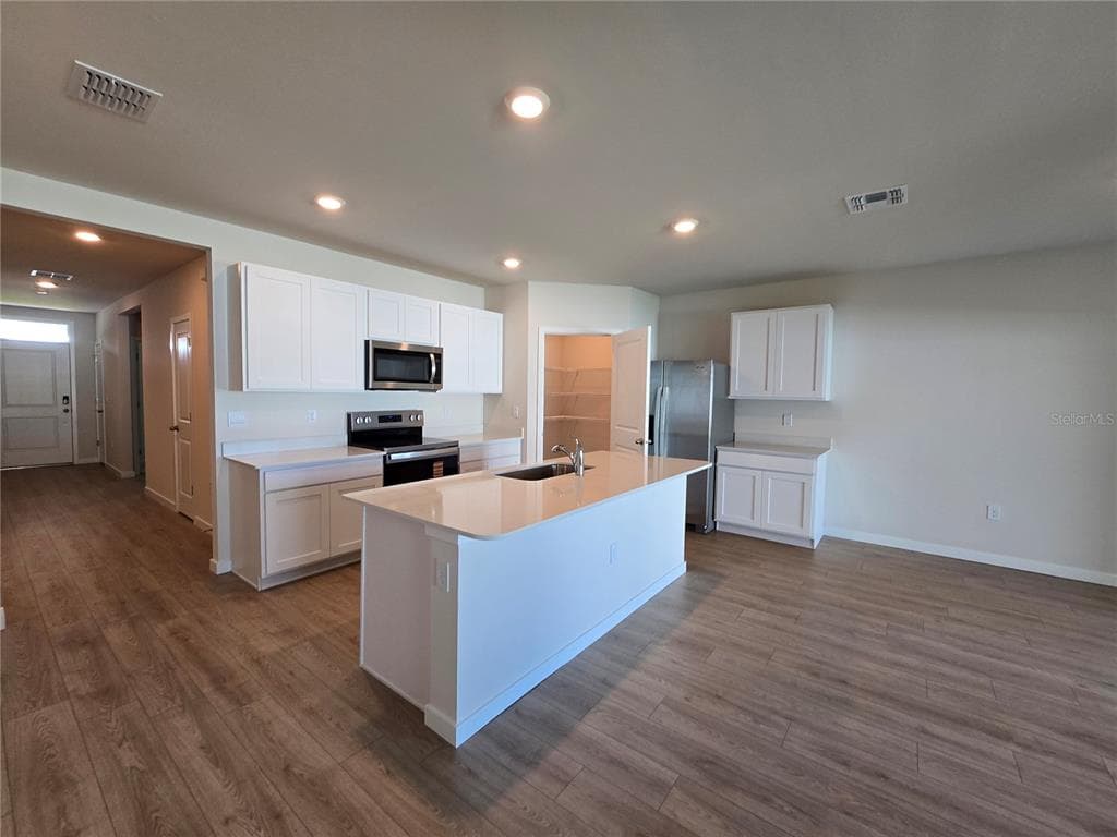9489 TURTLE GRASS CIRCLE, PUNTA GORDA, FL 33950 — zdjęcie 4