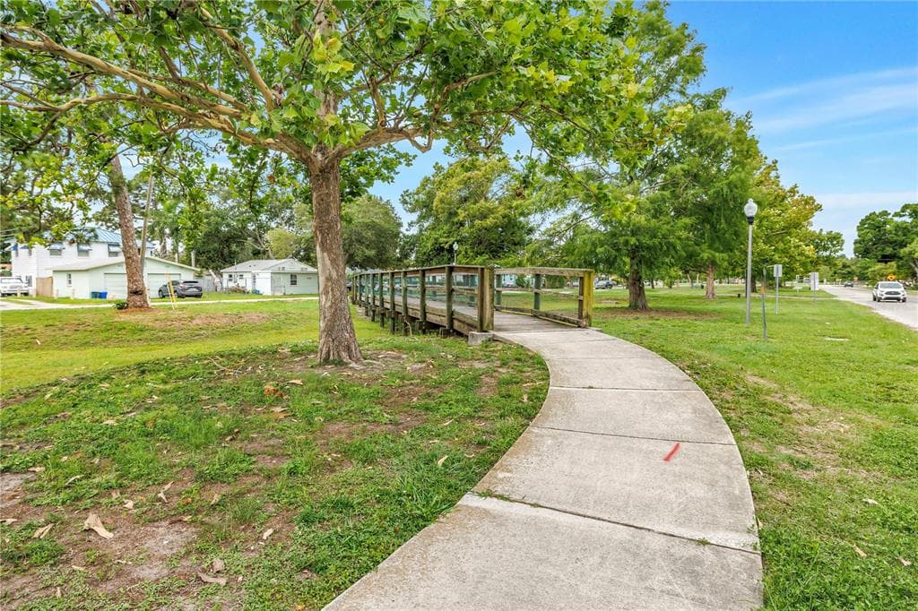 5213 TANGERINE AVENUE S, GULFPORT, FL 33707 — zdjęcie 2