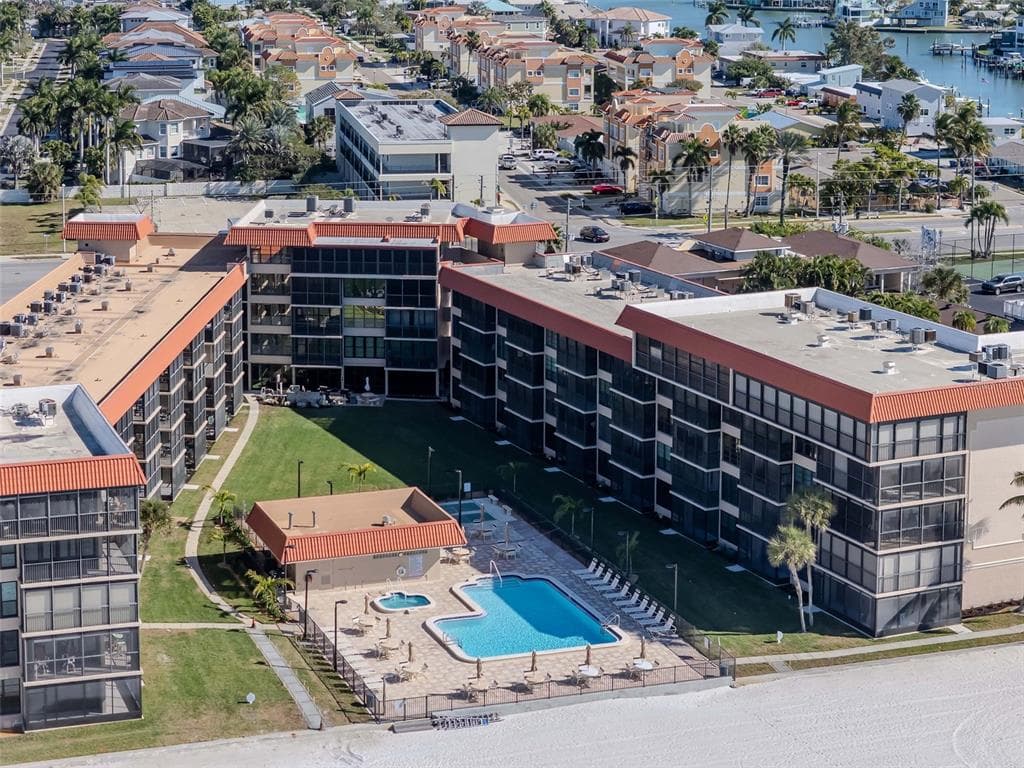 17580 GULF BOULEVARD # 403, REDINGTON SHORES, FL 33708 — zdjęcie 2