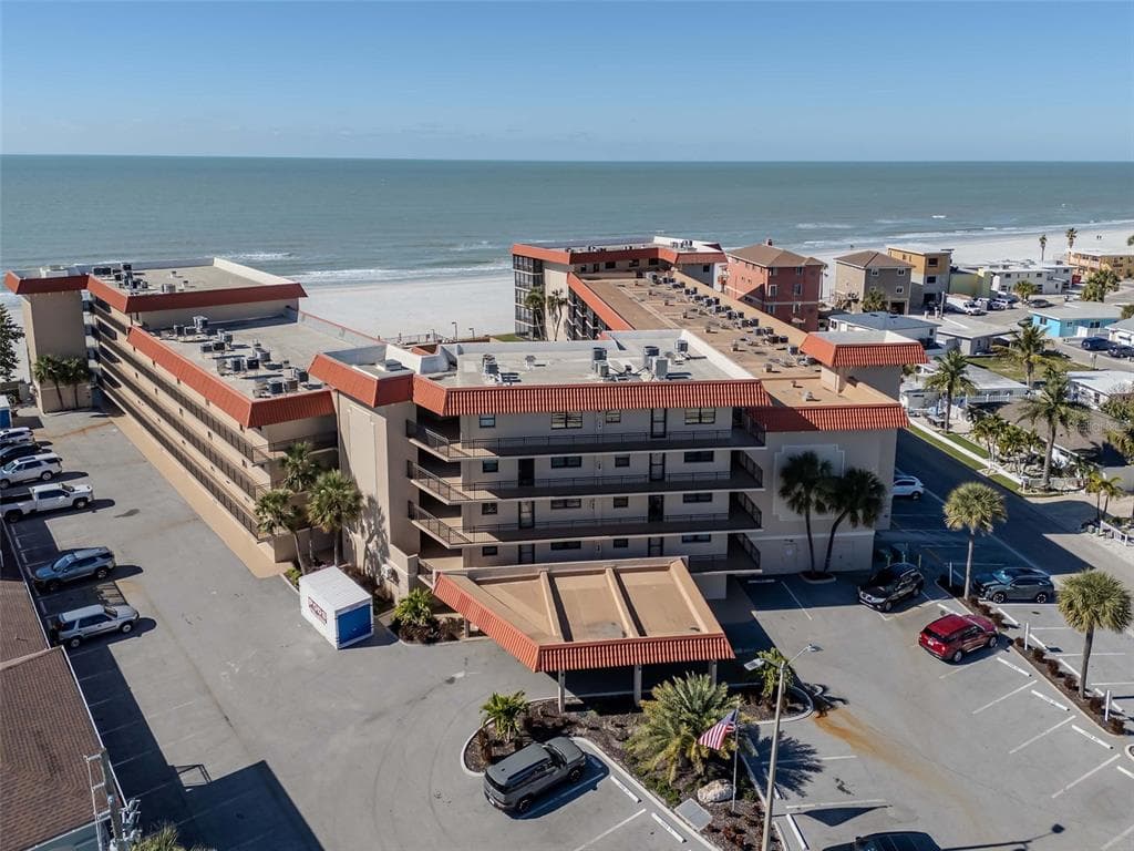 17580 GULF BOULEVARD # 403, REDINGTON SHORES, FL 33708
