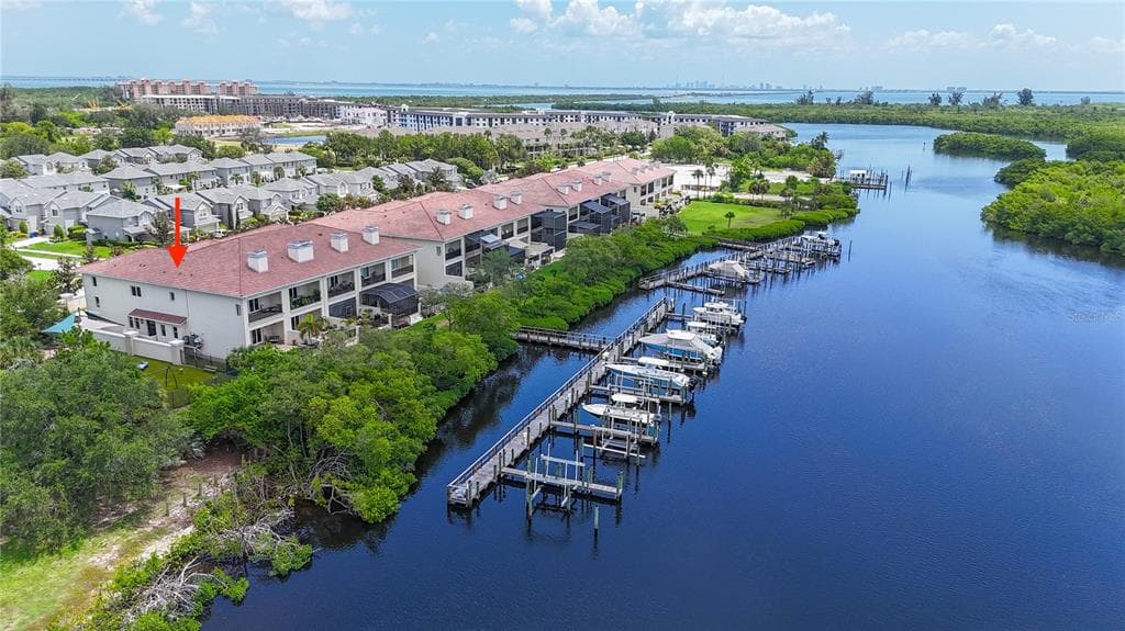 1008 PASEO DEL RIO NE, ST PETERSBURG, FL 33702 — zdjęcie 5