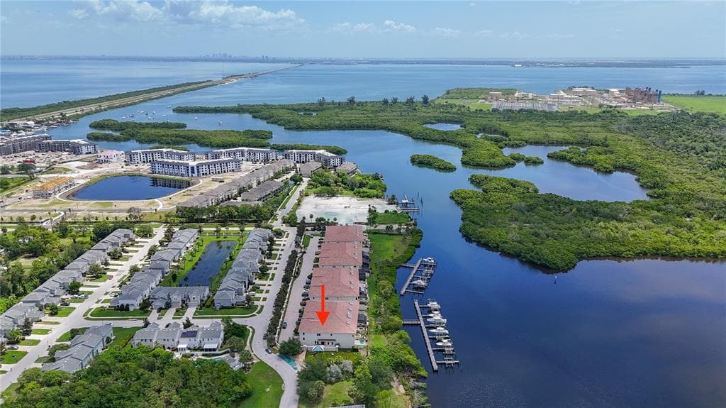 1008 PASEO DEL RIO NE, ST PETERSBURG, FL 33702 — zdjęcie 4