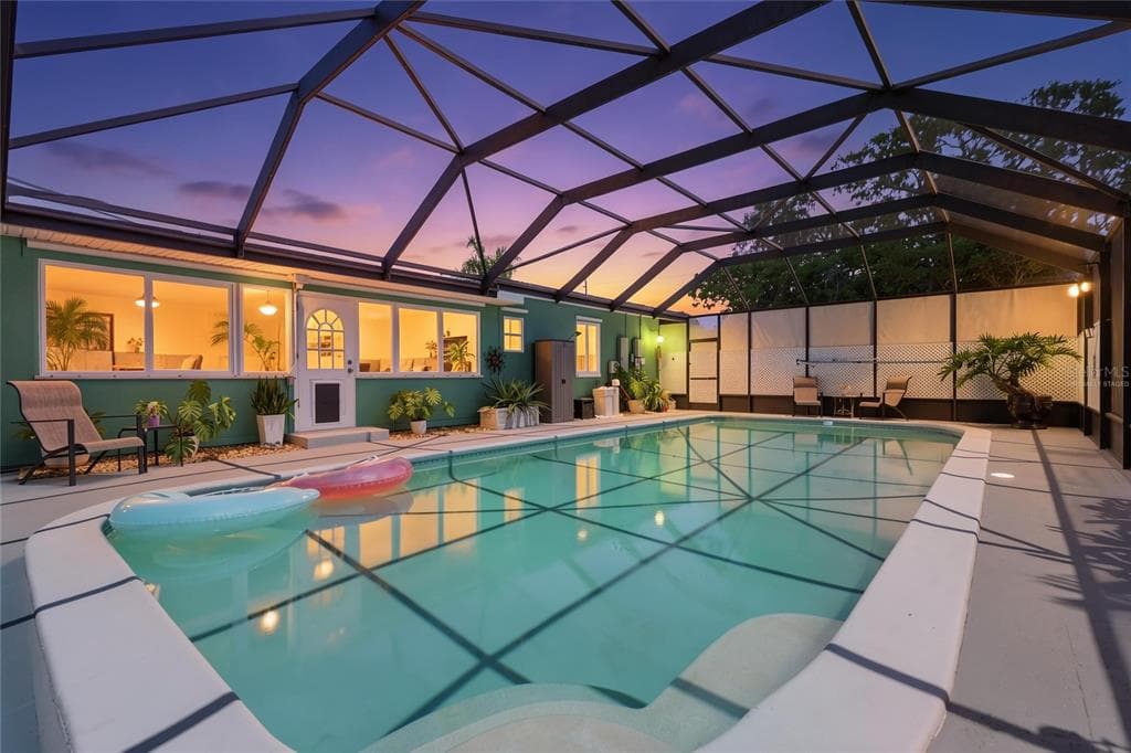 2900 PARK STREET N, ST PETERSBURG, FL 33710 — zdjęcie 2