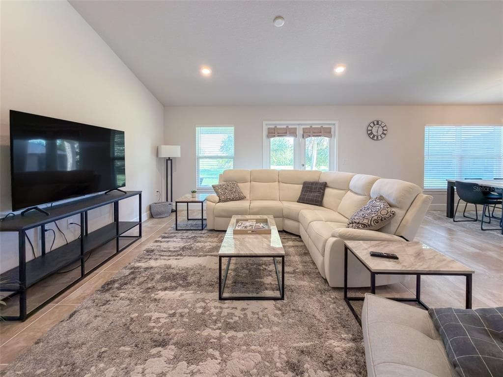 249 ROTONDA BOULEVARD W, ROTONDA WEST, FL 33947 — zdjęcie 3