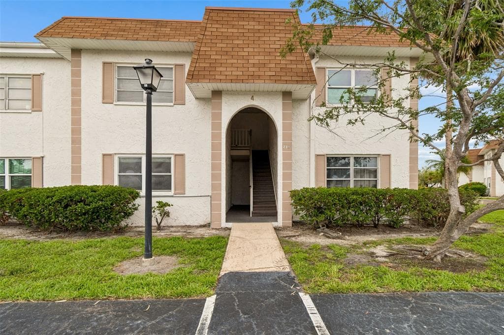 239 S MCMULLEN BOOTH ROAD # 37, CLEARWATER, FL 33759