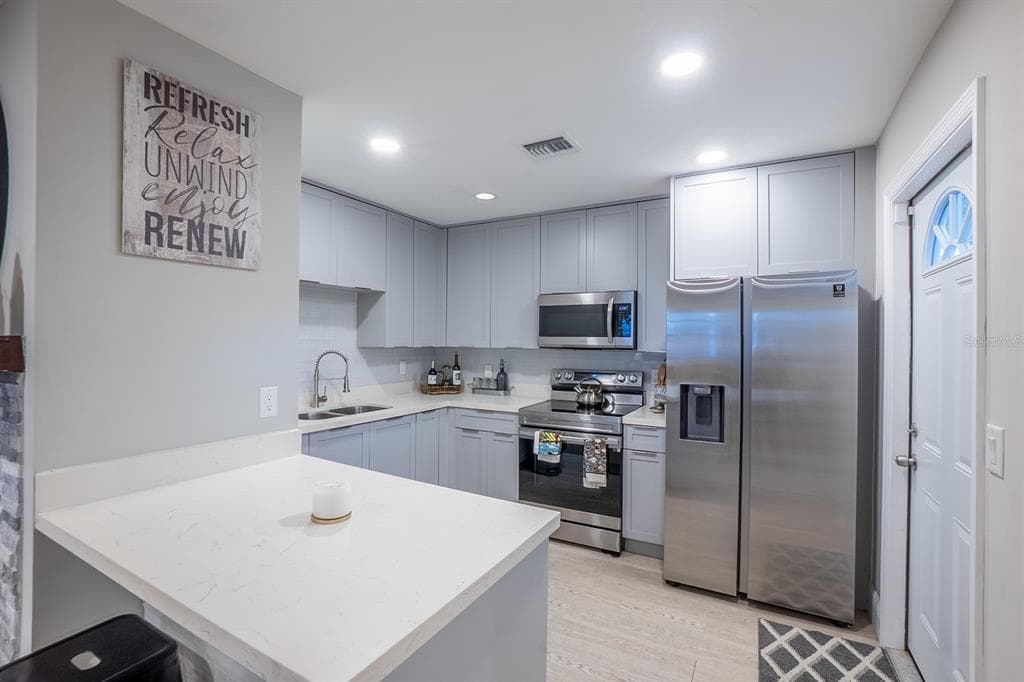 244 LEXINGTON DRIVE, DAYTONA BEACH, FL 32114 — zdjęcie 3
