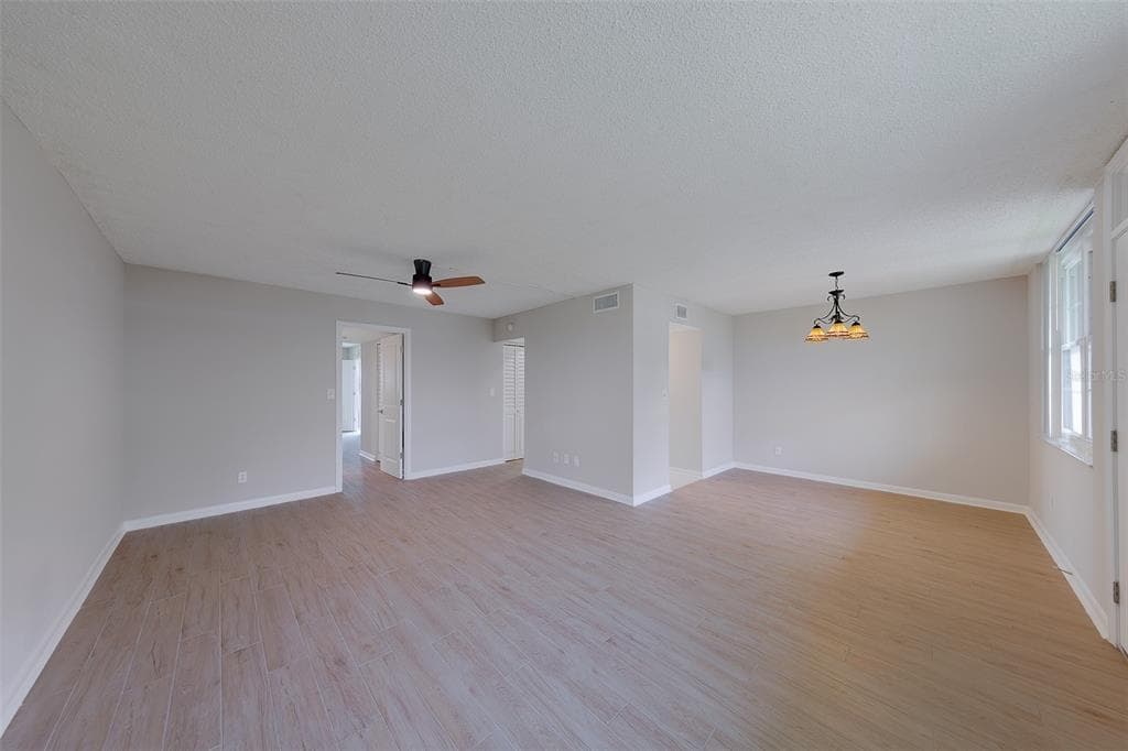 4715 BAY STREET NE # 132, ST PETERSBURG, FL 33703 — zdjęcie 4