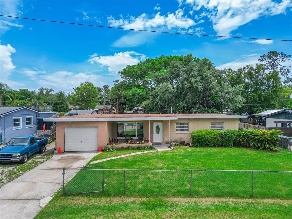 3402 NEEDLES DRIVE, ORLANDO, FL 32810