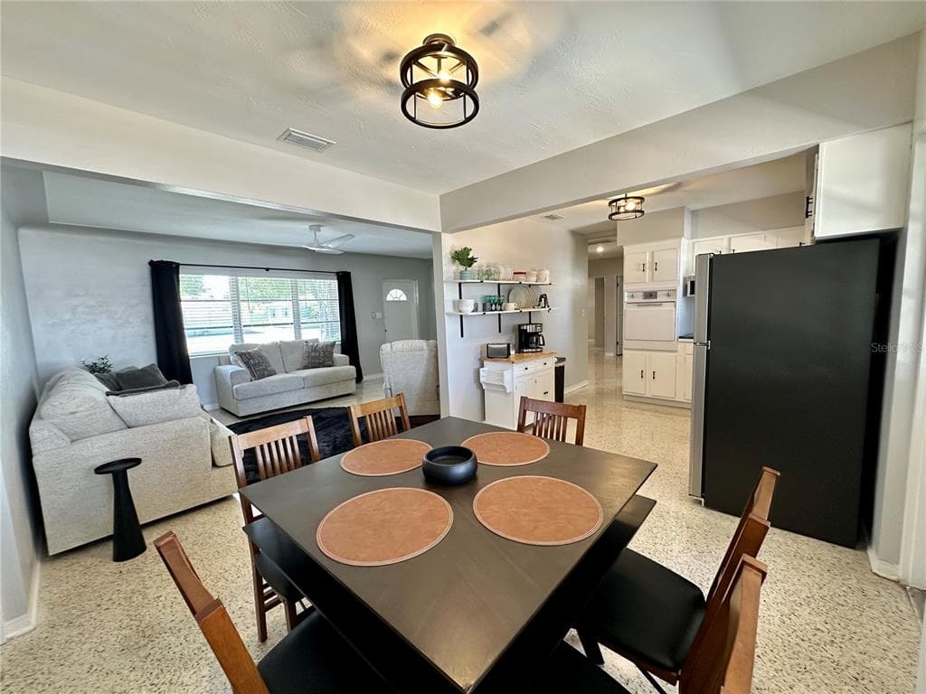 4917 99TH STREET N, ST PETERSBURG, FL 33708 — zdjęcie 5