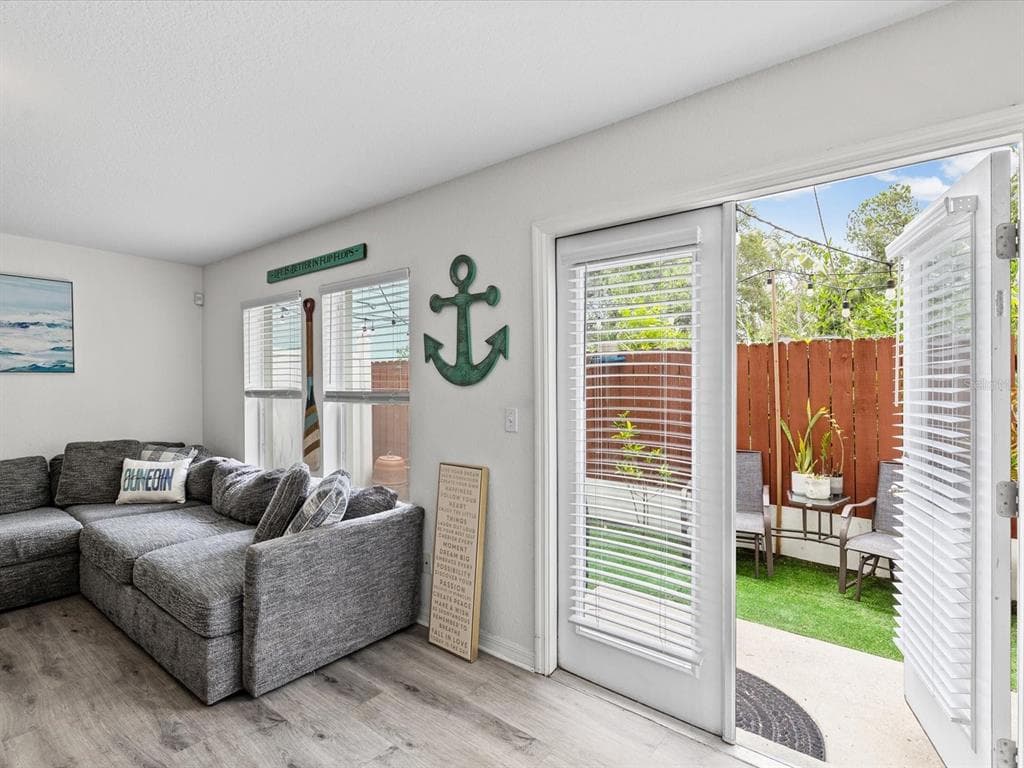 553 LUSARA COURT, DUNEDIN, FL 34698 — zdjęcie 5