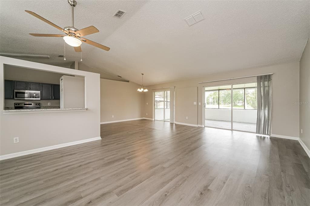 602 COTULLA DRIVE, KISSIMMEE, FL 34758 — zdjęcie 3