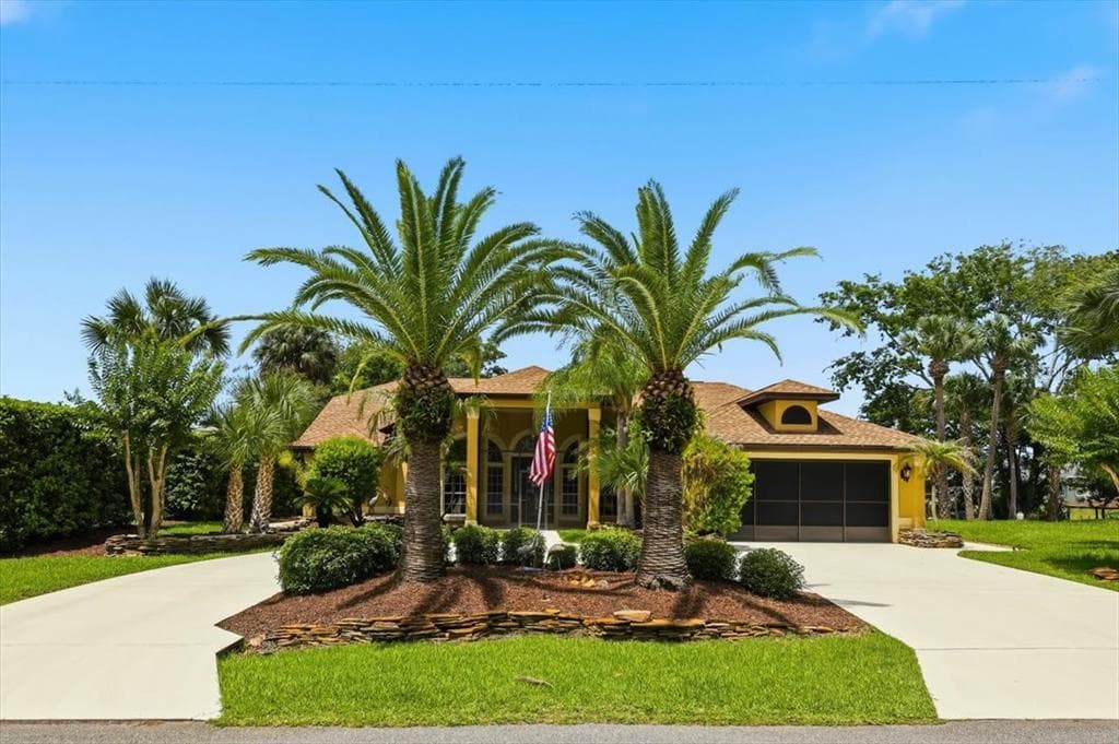25 COTTONWOOD COURT, PALM COAST, FL 32137
