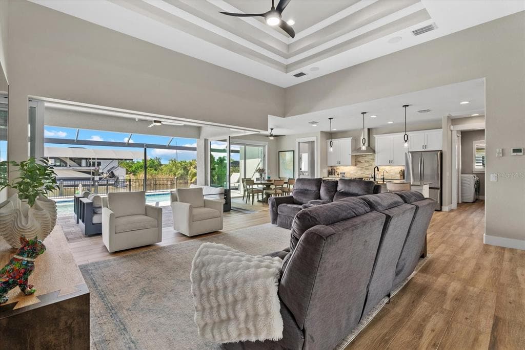 15672 LAKELAND CIRCLE, PORT CHARLOTTE, FL 33981 — zdjęcie 5