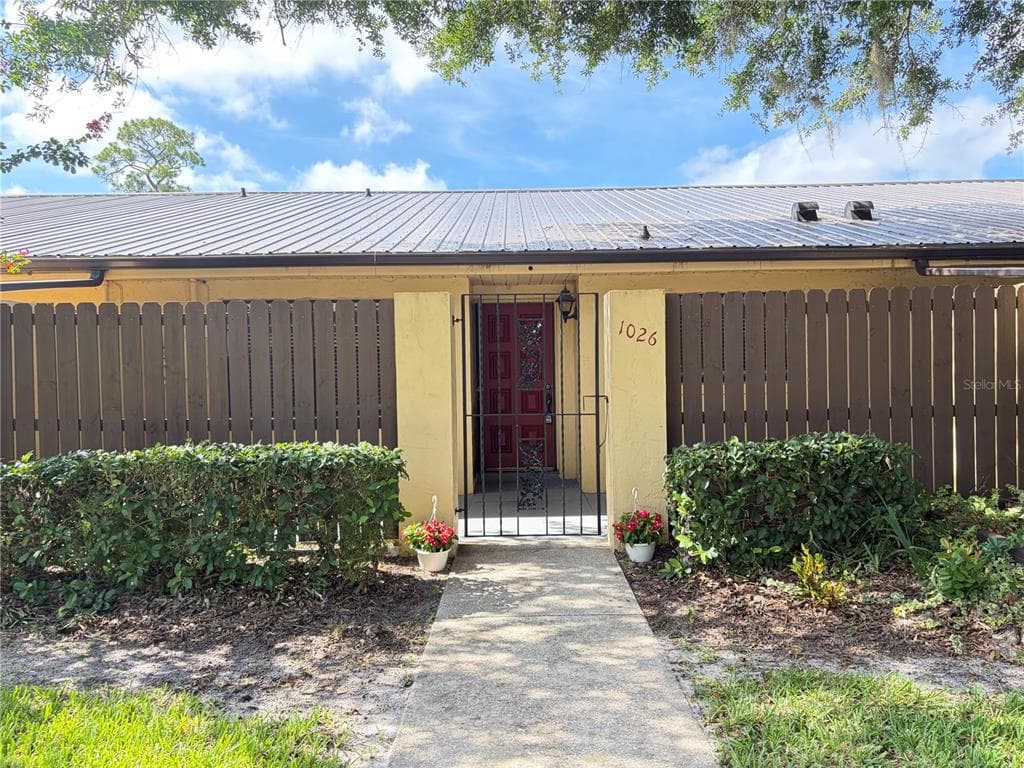 1026 MEDINAH DRIVE, WINTER HAVEN, FL 33884