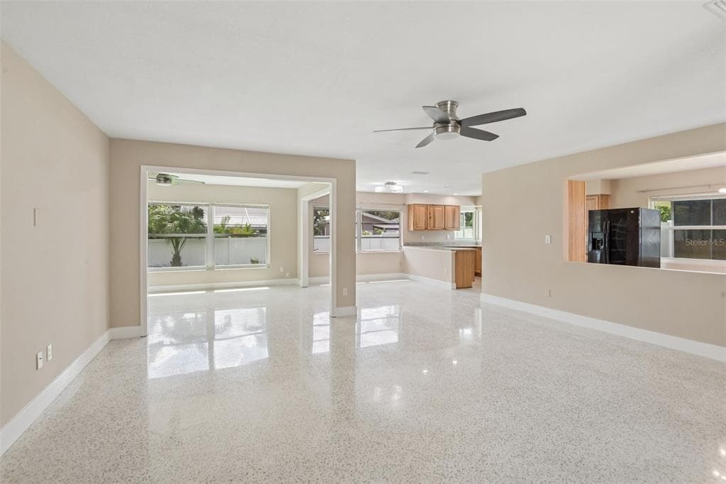 563 EASTVIEW ROAD, LARGO, FL 33770 — zdjęcie 4