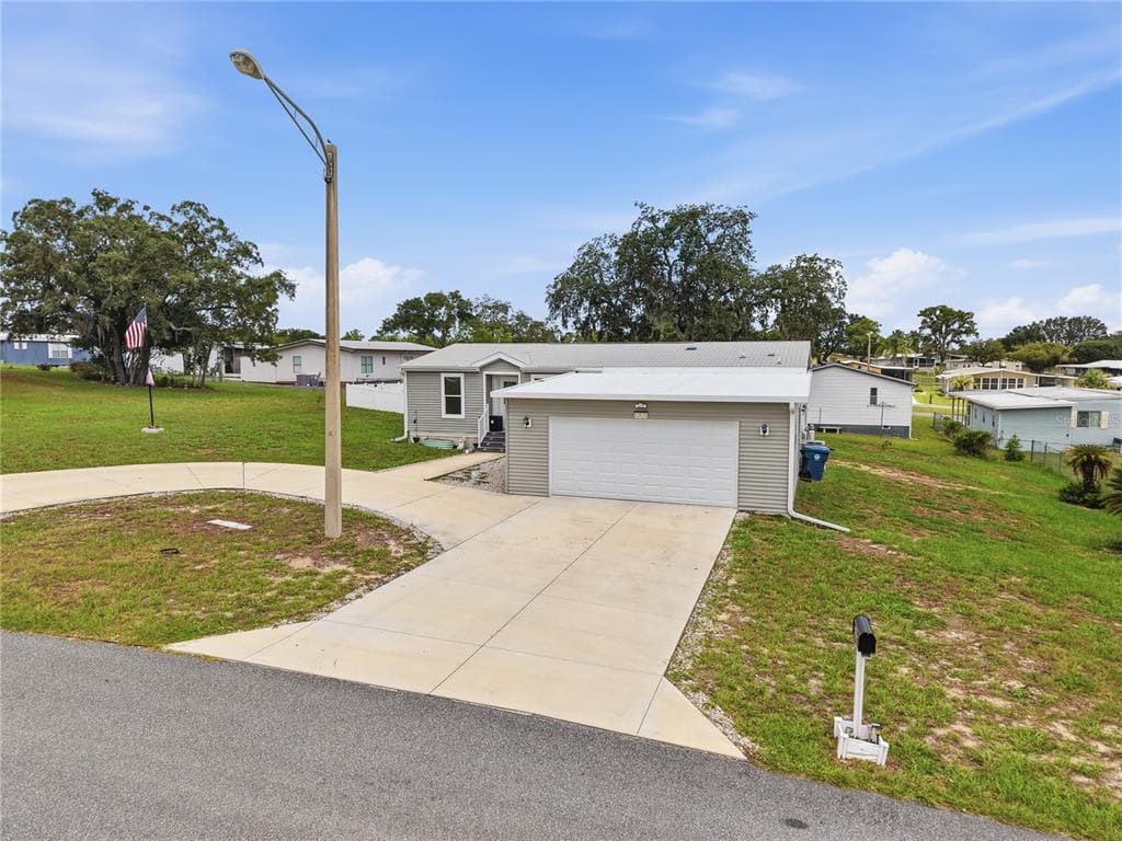 12532 FAIRWAY AVENUE, BROOKSVILLE, FL 34613 — zdjęcie 2
