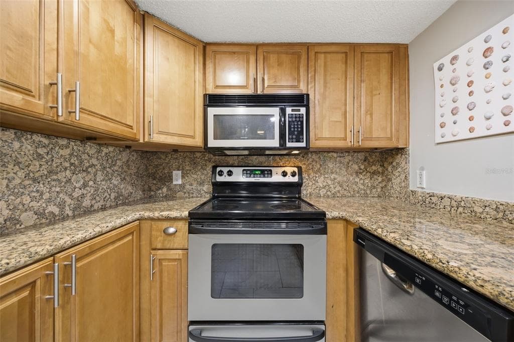 4141 BAYSHORE BOULEVARD # 706, TAMPA, FL 33611 — zdjęcie 4