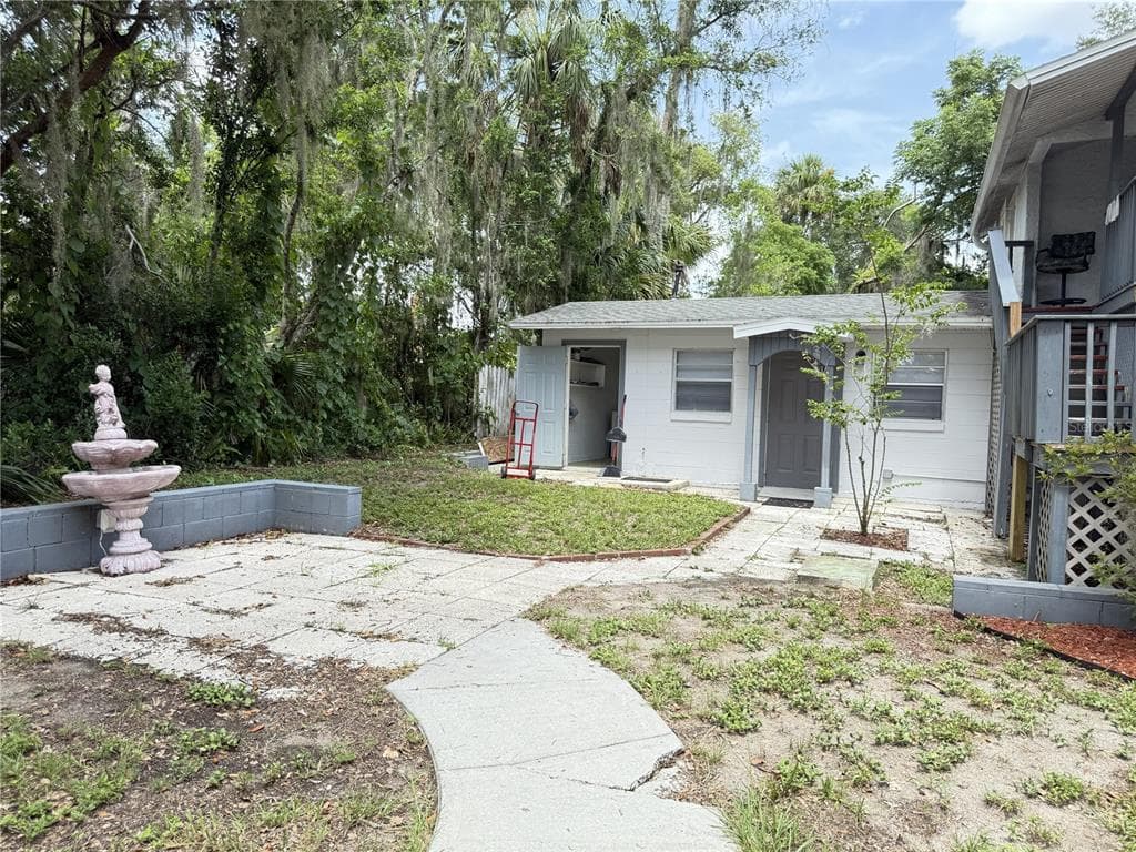 123 S ARLINGTON AVENUE # C, DELAND, FL 32724 — zdjęcie 2