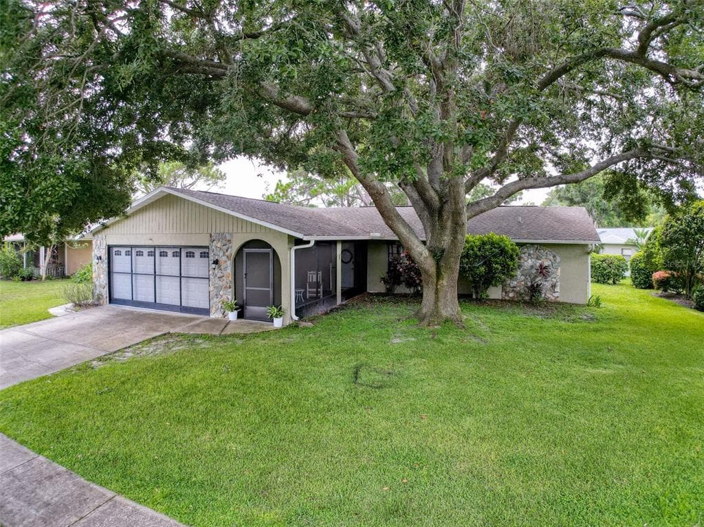 3711 ERIN BROOK DR, NEW PORT RICHEY, FL 34655 — zdjęcie 4