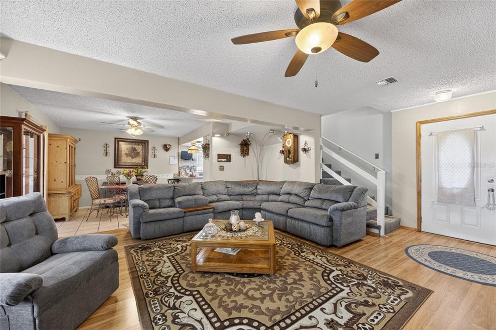 3312 N LAKE DRIVE, PLANT CITY, FL 33563 — zdjęcie 5