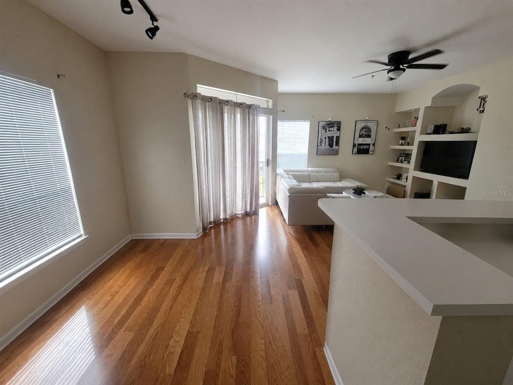 8413 LUCUYA WAY # 306, TEMPLE TERRACE, FL 33637 — zdjęcie 5
