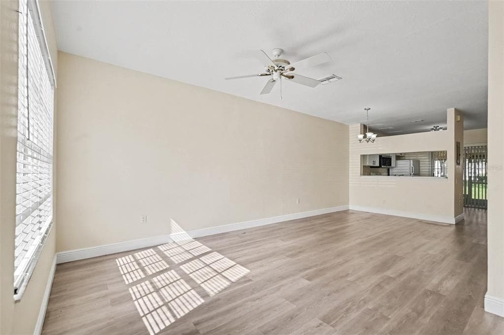 12369 BERKELEY SQUARE DRIVE, TAMPA, FL 33626 — zdjęcie 3