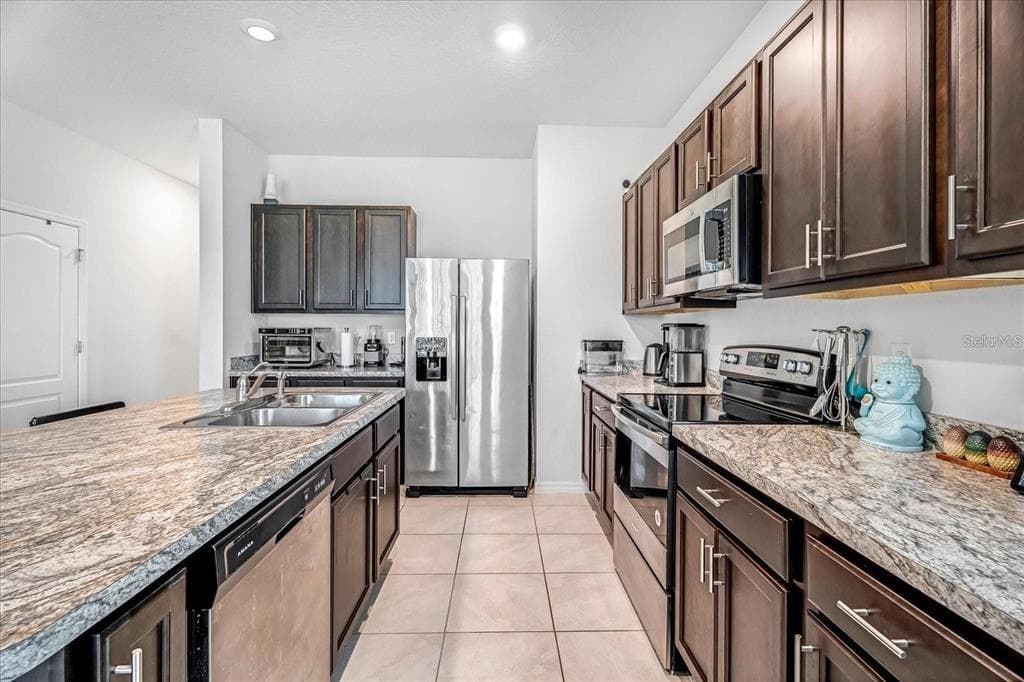 141 FELTRIM RESERVE BOULEVARD, DAVENPORT, FL 33837 — zdjęcie 4