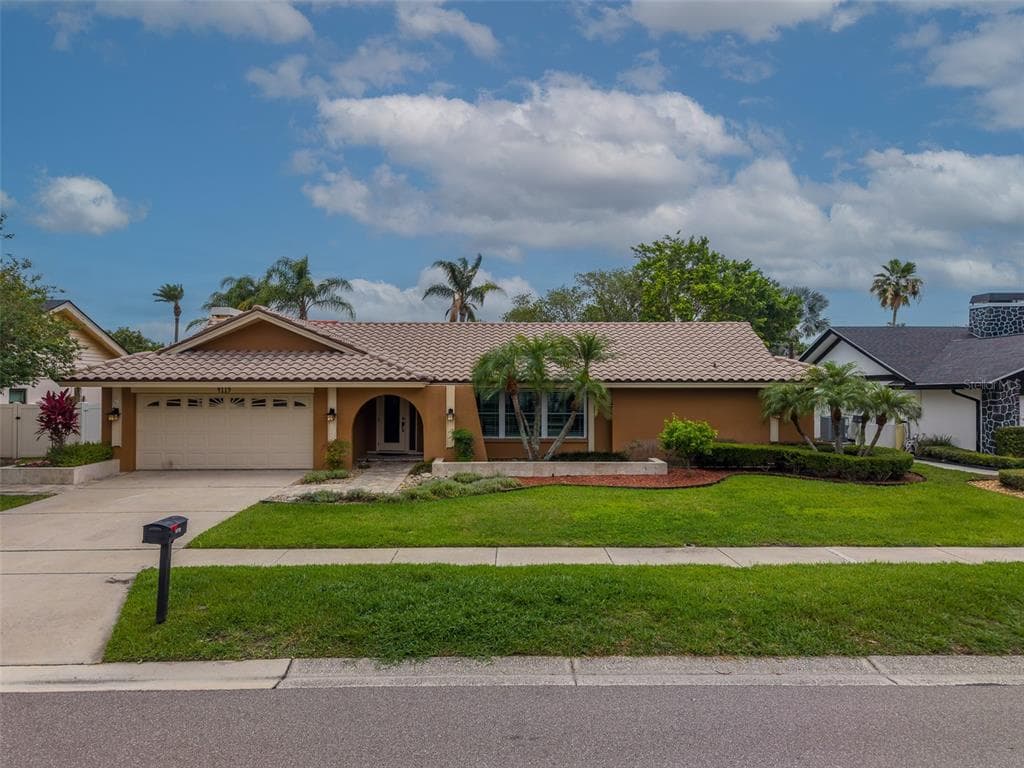 4119 CROSSWATER DRIVE, TAMPA, FL 33615