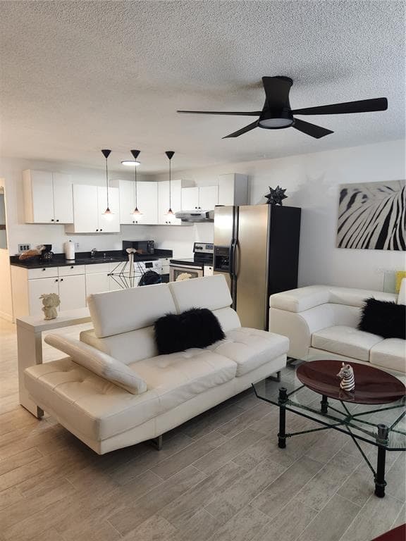 9101 W HILLSBOROUGH AVENUE # I209, TAMPA, FL 33615 — zdjęcie 3