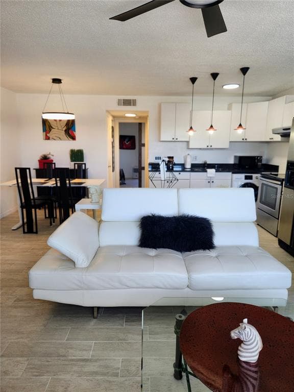 9101 W HILLSBOROUGH AVENUE # I209, TAMPA, FL 33615 — zdjęcie 4