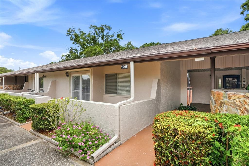 1208 14TH CIRCLE SE, LARGO, FL 33771 — zdjęcie 2