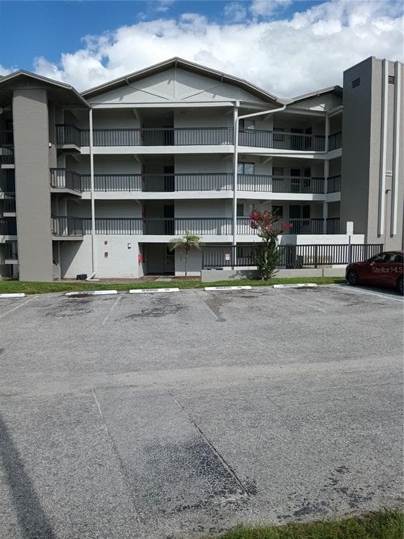 1064 LOTUS PARKWAY # 915, ALTAMONTE SPRINGS, FL 32714