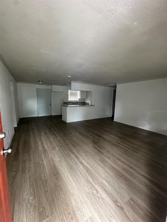 2620 E 33RD AVENUE, TAMPA, FL 33610 — zdjęcie 3