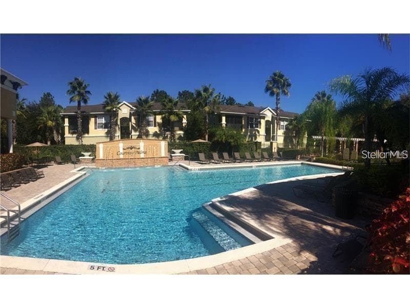 10019 COURTNEY PALMS BOULEVARD # 201, TAMPA, FL 33619 — zdjęcie 3