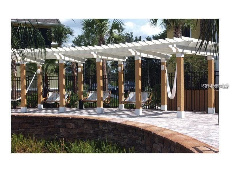 10019 COURTNEY PALMS BOULEVARD # 201, TAMPA, FL 33619 — zdjęcie 4