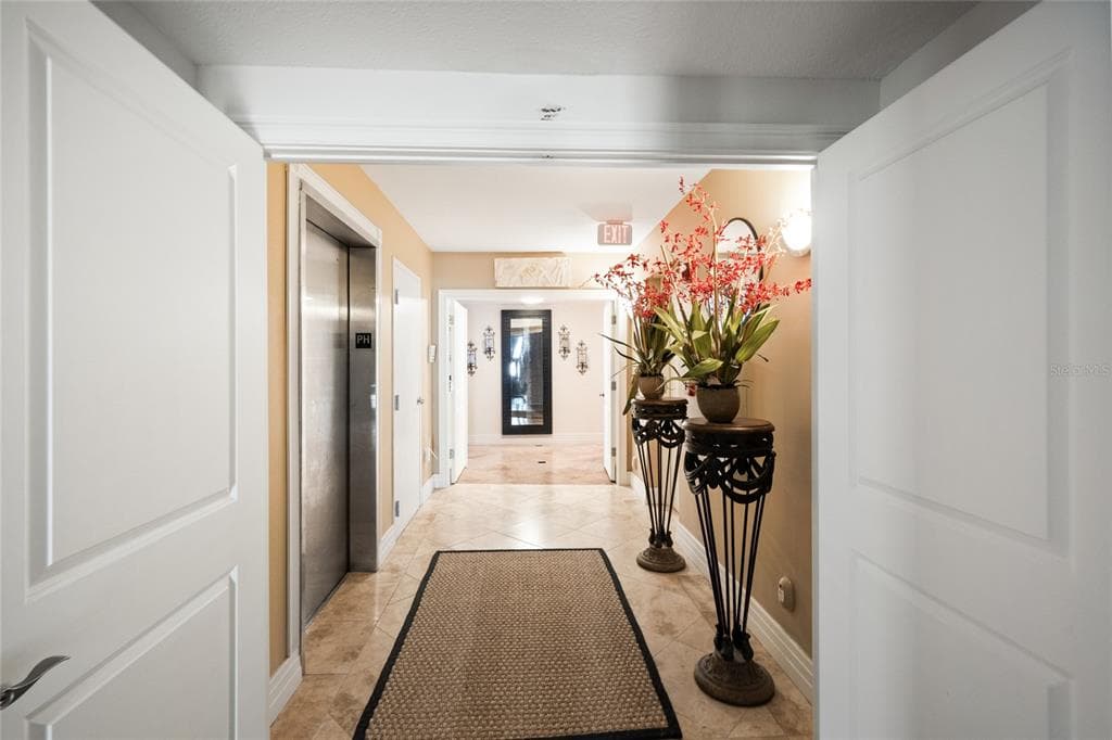 1350 GULF BOULEVARD # 901, CLEARWATER BEACH, FL 33767 — zdjęcie 2