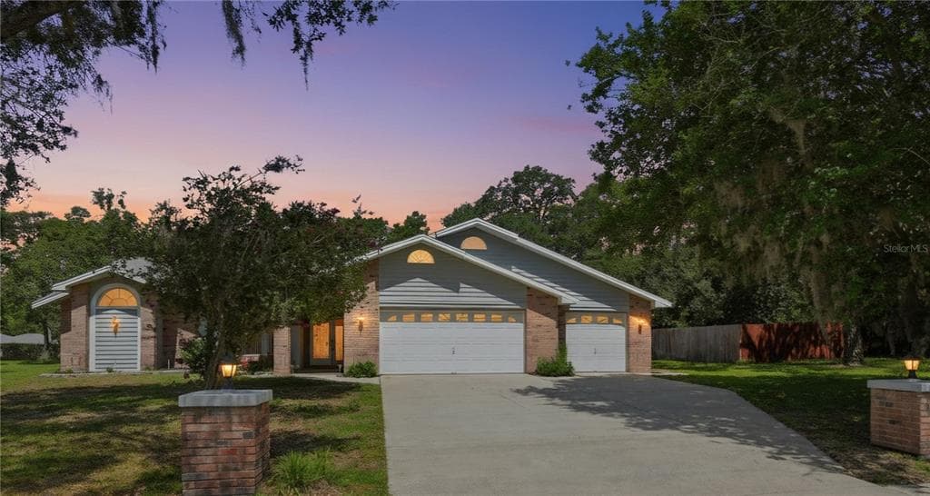 18451 WINDING OAKS BOULEVARD, HUDSON, FL 34667