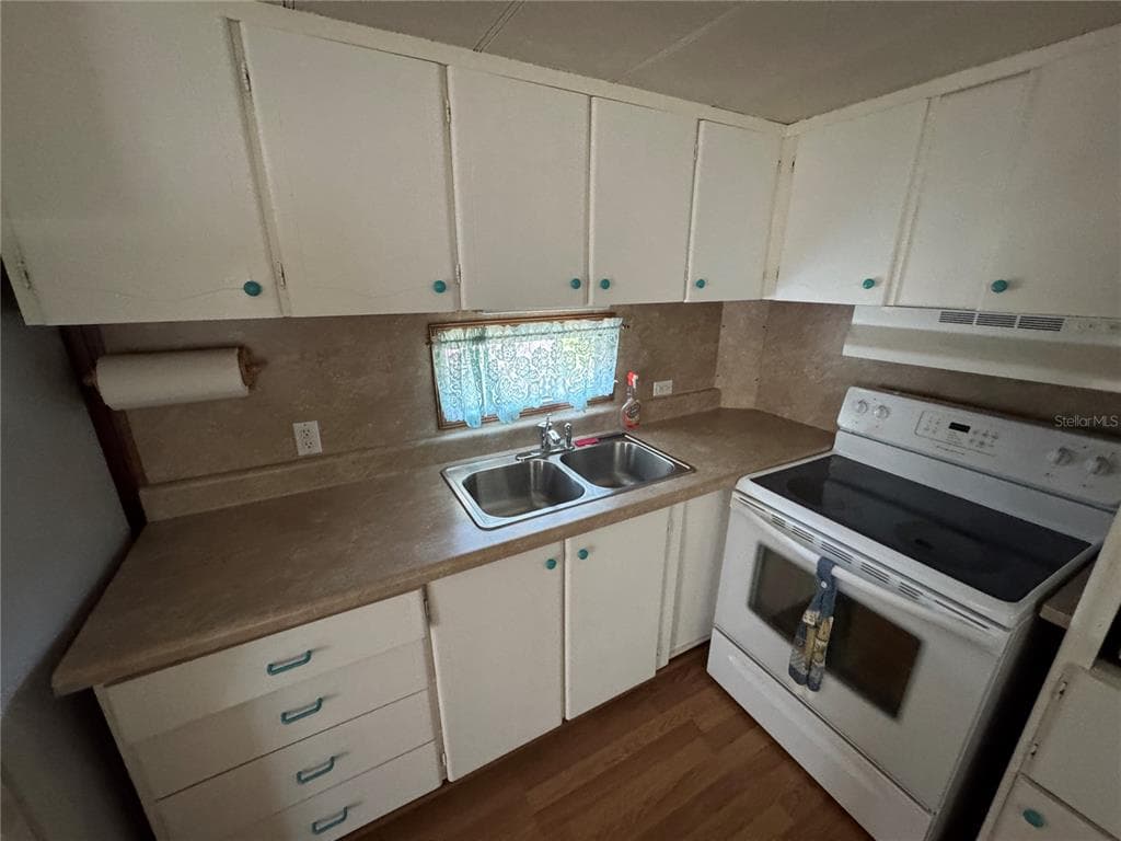 1843 SHADY COVE DRIVE, HOLIDAY, FL 34691 — zdjęcie 4